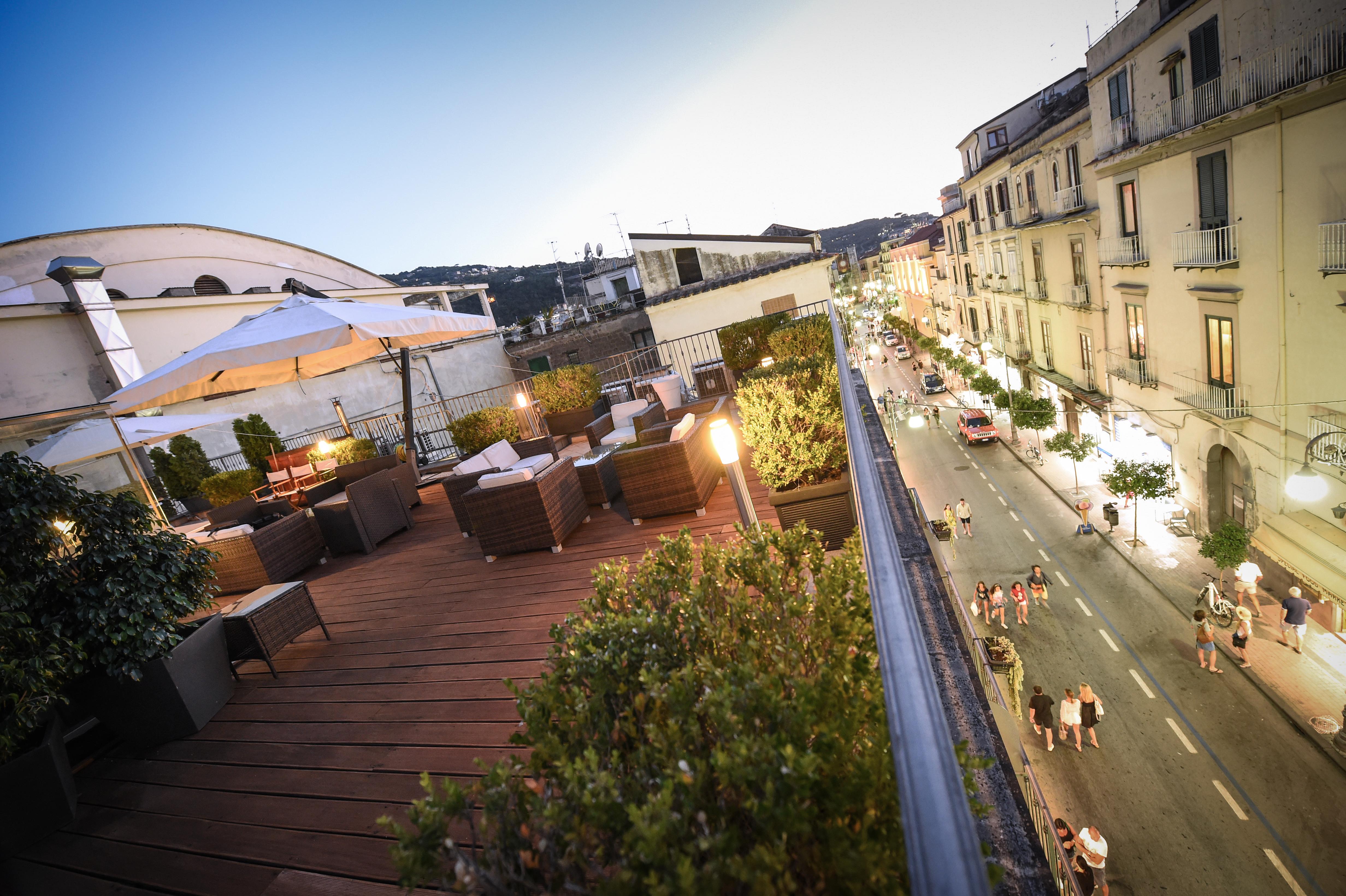 Hotel Sorrento City Bagian luar foto