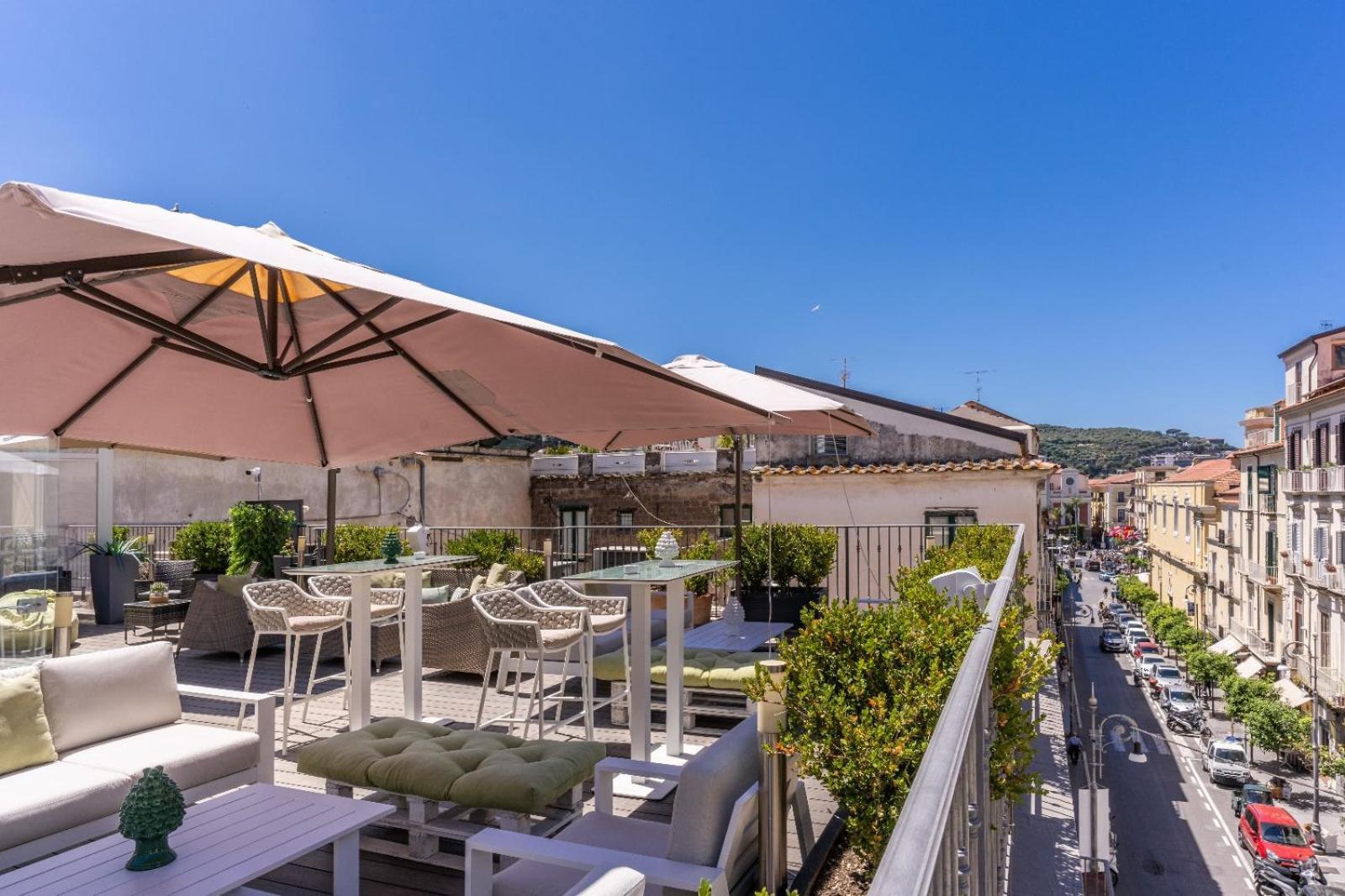 Hotel Sorrento City Bagian luar foto