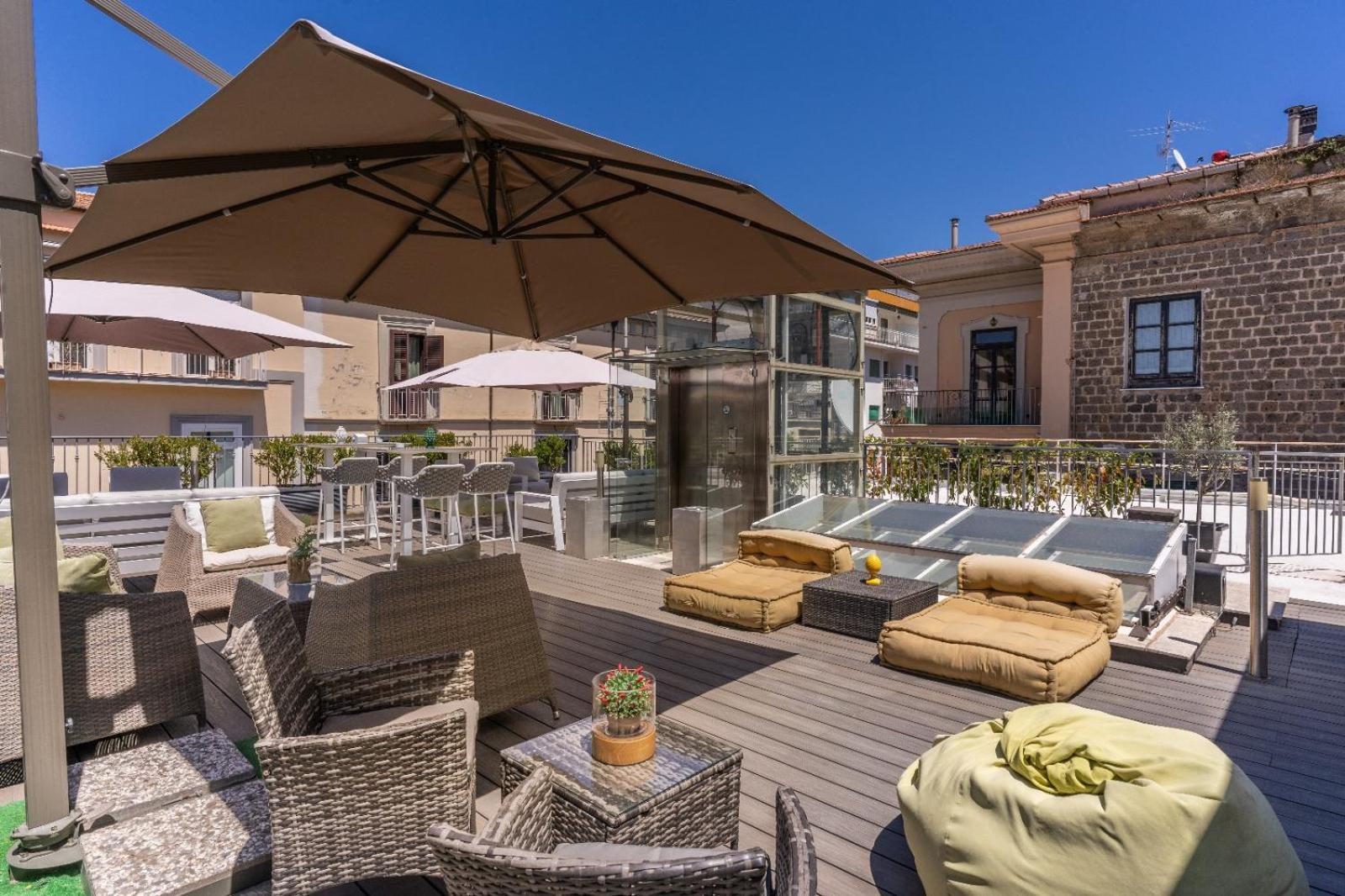 Hotel Sorrento City Bagian luar foto