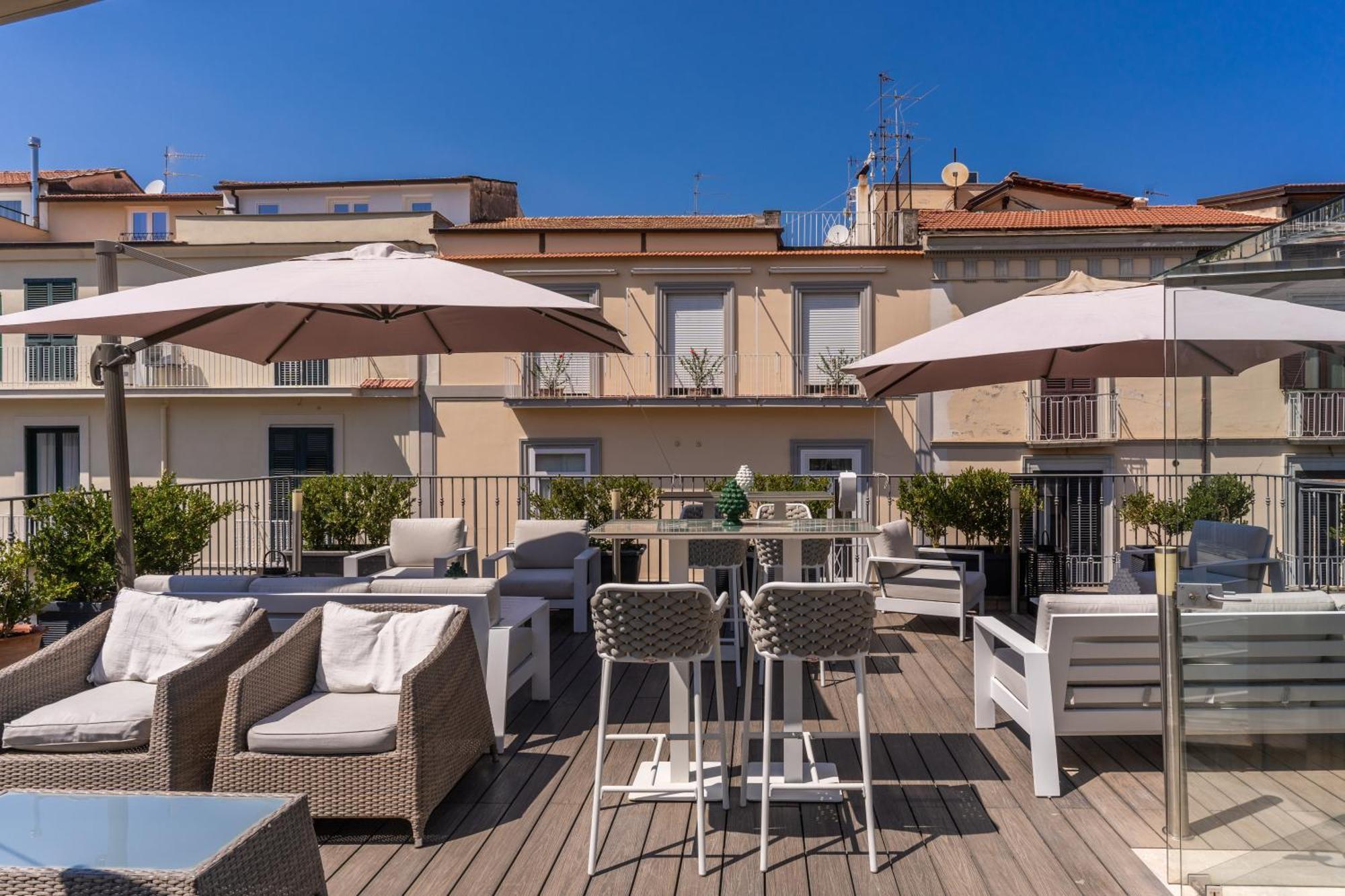 Hotel Sorrento City Bagian luar foto