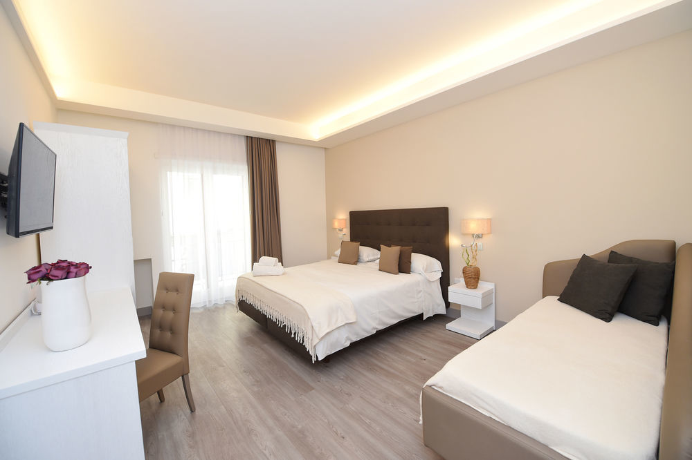 Hotel Sorrento City Bagian luar foto